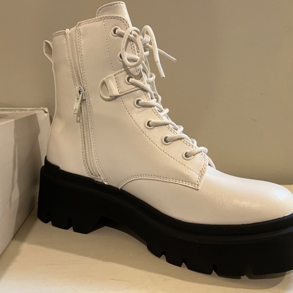 CALL IT SPRING Sidney Combat Boot (Women) - Picture 7 of 8